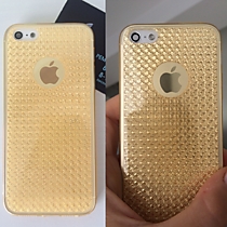 Силиконовый чехол для iPhone 5/5S/SE золотой